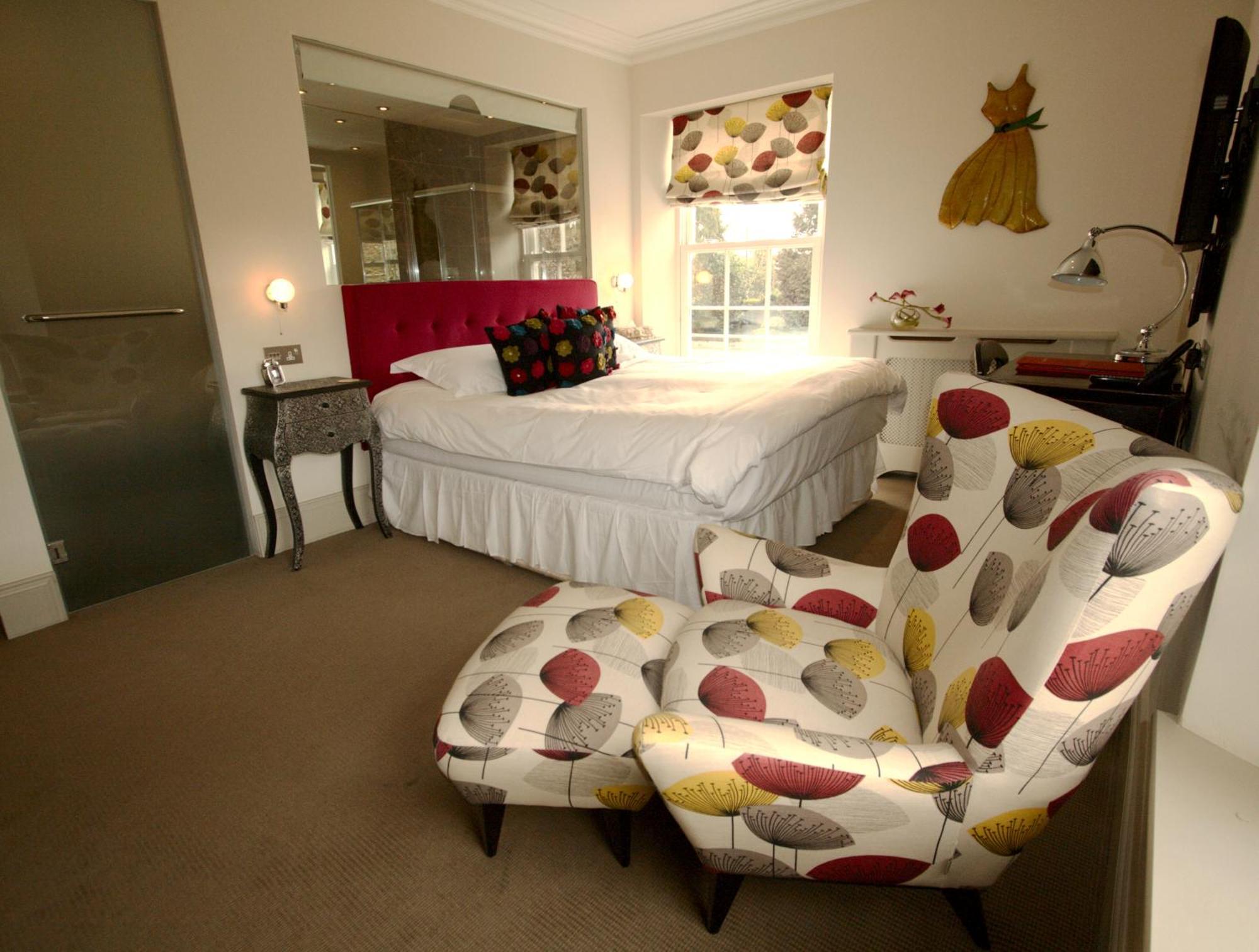 Hartnoll & Hotel