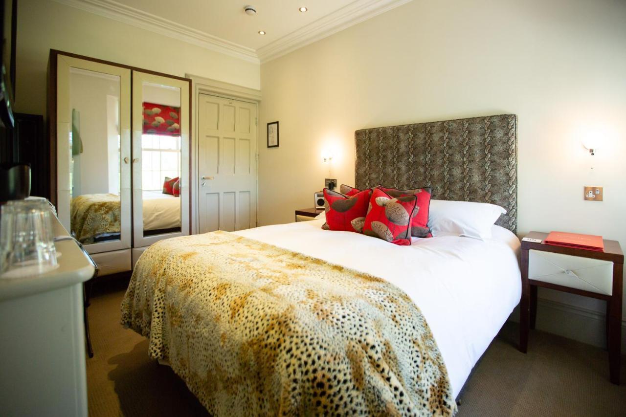 Hartnoll & Hotel