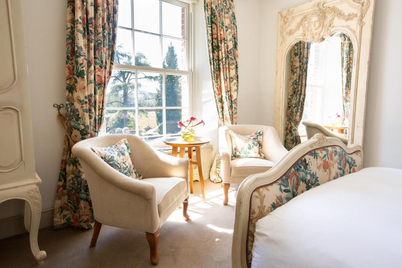 Hartnoll & Hotel
